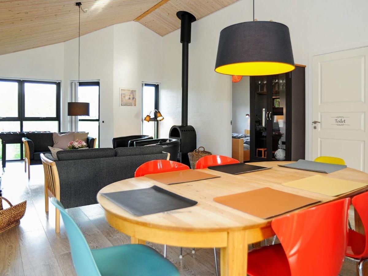 8 Person Holiday Home In Ansager Kültér fotó